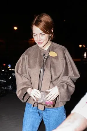 Emma Stone OnlyFans Leaked Free Thumbnail Picture - #B3NnEAsZMP