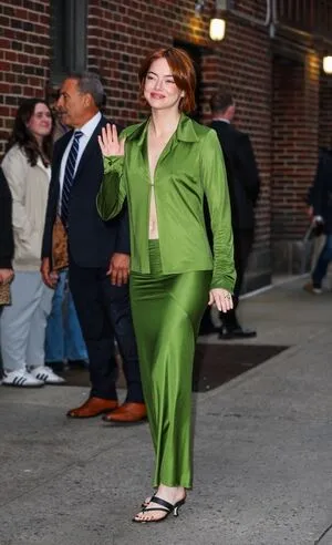 Emma Stone OnlyFans Leaked Free Thumbnail Picture - #MiDnadhc3K