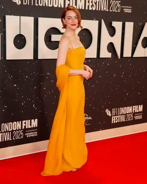 Emma Stone OnlyFans Leaked Free Thumbnail Picture - #T3bXoomdku