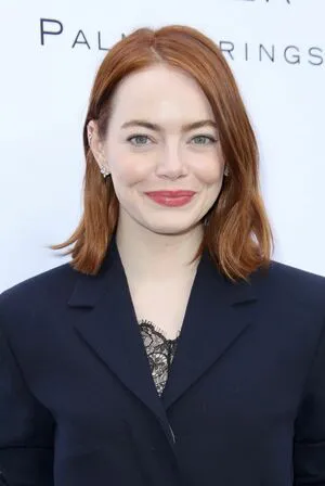 Emma Stone OnlyFans Leaked Free Thumbnail Picture - #2BNVSmax7k
