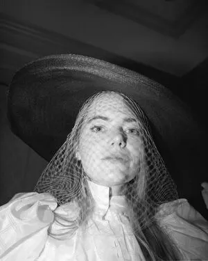 Emma Stone OnlyFans Leaked Free Thumbnail Picture - #Bn1UJbryUT