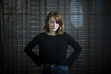 Emma Stone OnlyFans Leaked Free Thumbnail Picture - #F4KWwmtQL4