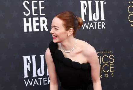 Emma Stone OnlyFans Leaked Free Thumbnail Picture - #FlAeFXaZwn