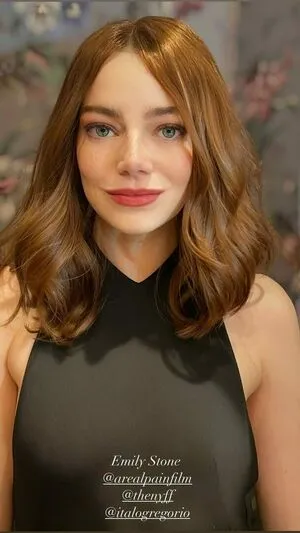 Emma Stone Thumbnail Picture