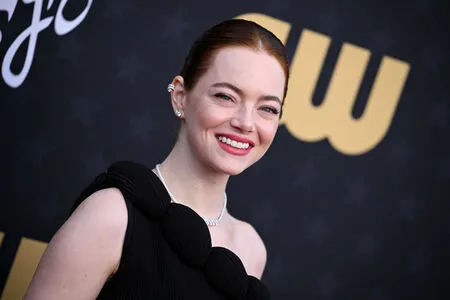Emma Stone OnlyFans Leaked Free Thumbnail Picture - #NKAEkhvpSg