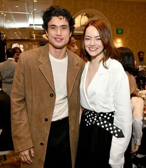 Emma Stone OnlyFans Leaked Free Thumbnail Picture - #f8v9AJyarV