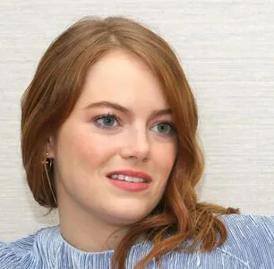 Emma Stone OnlyFans Leaked Free Thumbnail Picture - #gDm4Ei2NRU