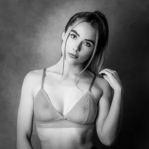 Emma Victoria Louise OnlyFans Leaked Free Thumbnail Picture - #BY4a4niZzv
