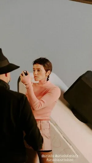 Emma Watson OnlyFans Leaked Free Thumbnail Picture - #35exKNZG6B