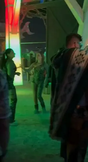 Emma Watson OnlyFans Leaked Free Thumbnail Picture - #BaeVNbFMG9