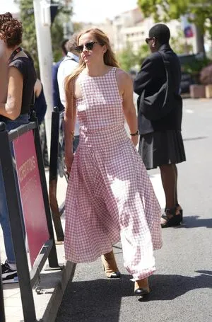 Emma Watson OnlyFans Leaked Free Thumbnail Picture - #Otu3fW6qTa