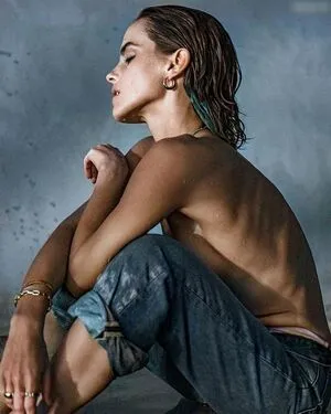 Emma Watson OnlyFans Leaked Free Thumbnail Picture - #oFiadWBByd