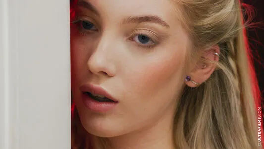 Emma White OnlyFans Leaked Free Thumbnail Picture - #qlzNkbPAwc