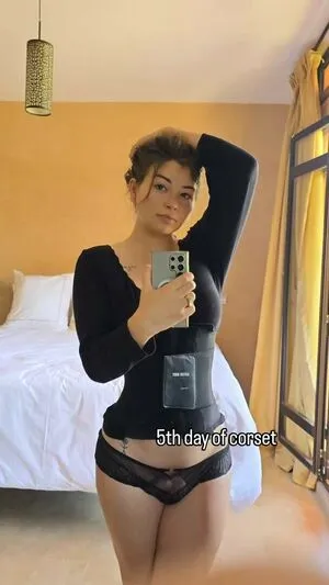 Emma_littleTs OnlyFans Leaked Free Thumbnail Picture - #3Cn3rQ9XcO