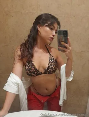 Emmaa Of OnlyFans Leaked Free Thumbnail Picture - #HAJNccT3oG