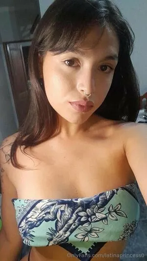 Emmaa Of OnlyFans Leaked Free Thumbnail Picture - #Y8ip6Znq4T