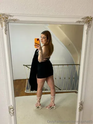 Emmaahall5 OnlyFans Leaked Free Thumbnail Picture - #9GtRPMhME5