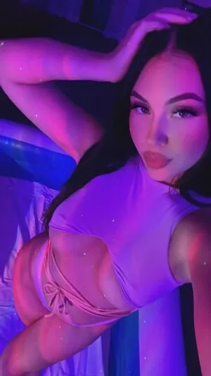Emmaameera OnlyFans Leaked Free Thumbnail Picture - #8bbuQPvPON