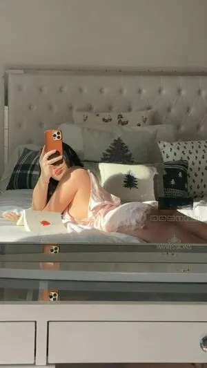 Emmaameera OnlyFans Leaked Free Thumbnail Picture - #qcrC8RLnNF