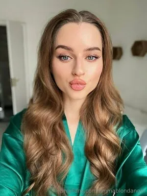 Emmablondangel OnlyFans Leaked Free Thumbnail Picture - #WhyKt1kjMd