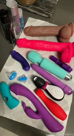 Emmabttrfly OnlyFans Leaked Free Thumbnail Picture - #DBHBXkTtPa