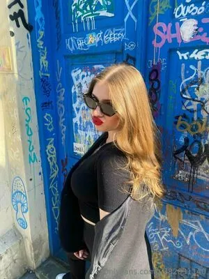 Emmacharlottee OnlyFans Leaked Free Thumbnail Picture - #9mzT3w0jMf