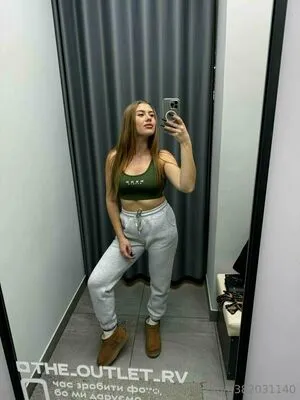 Emmacharlottee OnlyFans Leaked Free Thumbnail Picture - #B4xM8lk9Ds
