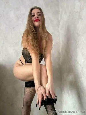 Emmacharlottee OnlyFans Leaked Free Thumbnail Picture - #JKlnbVZQKv