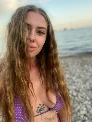 Emmacharlottee OnlyFans Leaked Free Thumbnail Picture - #u9vn4cCc2e