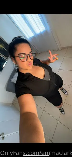 Emmaclark0 OnlyFans Leaked Free Thumbnail Picture - #lDYSwlZVeJ