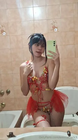 Emmaclark3 OnlyFans Leaked Free Thumbnail Picture - #EDU6rQe5tx