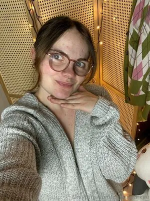 Emmaclarkee OnlyFans Leaked Free Thumbnail Picture - #6FO1U6AEpP