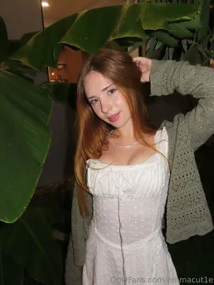 Emmacut1e OnlyFans Leaked Free Thumbnail Picture - #bwp6AOddZ2