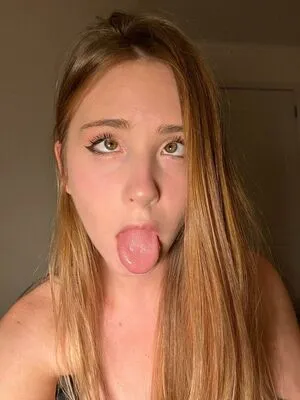 Emmacut1e OnlyFans Leaked Free Thumbnail Picture - #e5HpQJ5FZW