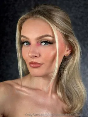 Emmaelizabeth Makeup OnlyFans Leaked Free Thumbnail Picture - #IRsDaYV4FY