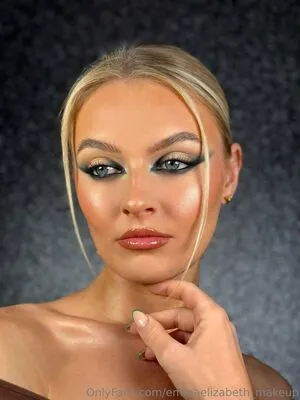 Emmaelizabeth Makeup OnlyFans Leaked Free Thumbnail Picture - #bCXwIFwDRS