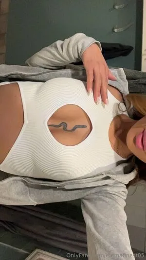 Emmafinest05 OnlyFans Leaked Free Thumbnail Picture - #yiMxhF3tRU