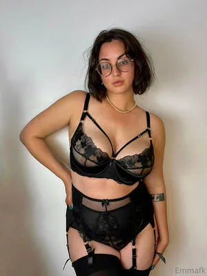 Emmafkfree OnlyFans Leaked Free Thumbnail Picture - #7BH1EvtZO0