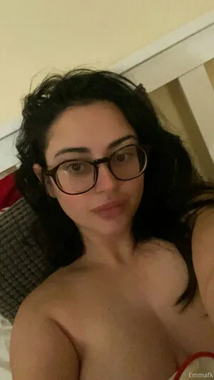 Emmafkfree OnlyFans Leaked Free Thumbnail Picture - #Hzub0cpoa3
