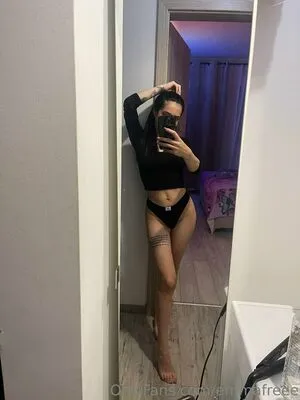 Emmafreee OnlyFans Leaked Free Thumbnail Picture - #5Xzjb5K6Q4