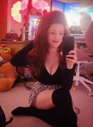 Emmagraceguitar OnlyFans Leaked Free Thumbnail Picture - #NaxAsQGINb