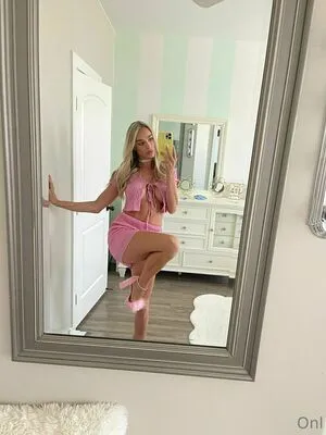 Emmahixofficial OnlyFans Leaked Free Thumbnail Picture - #dyIFyndE3g