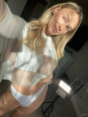 Emmahixofficial OnlyFans Leaked Free Thumbnail Picture - #uBbgImTVBX
