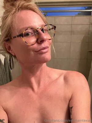 Emmaintexas OnlyFans Leaked Free Thumbnail Picture - #eD9f7RzVh7