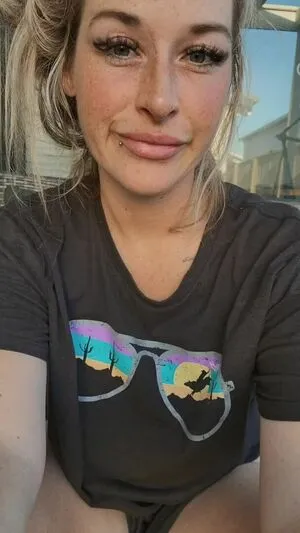 Emmajane6663 OnlyFans Leaked Free Thumbnail Picture - #8BOUMmfRDj