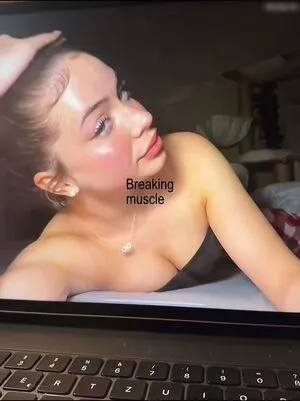 Emmaldkkk OnlyFans Leaked Free Thumbnail Picture - #Z8aV2GslxE