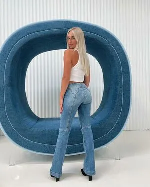 Emmalie Balsis OnlyFans Leaked Free Thumbnail Picture - #SaTe2M11ft