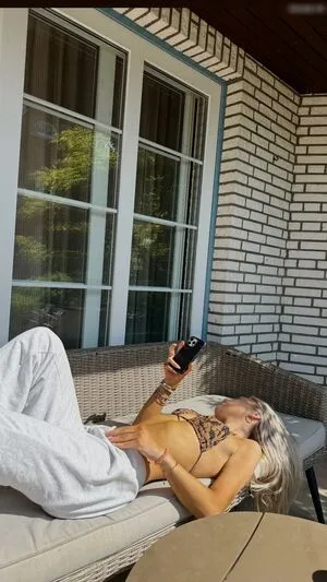 Emmalilkendeyy OnlyFans Leaked Free Thumbnail Picture - #kQzxpvW86v