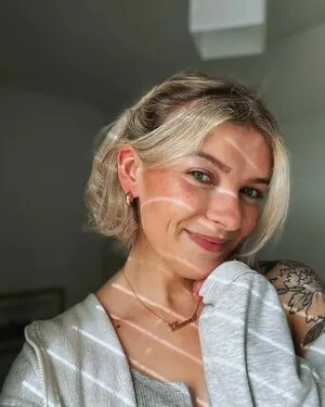 Emmalition OnlyFans Leaked Free Thumbnail Picture - #cVnMkHC7yg