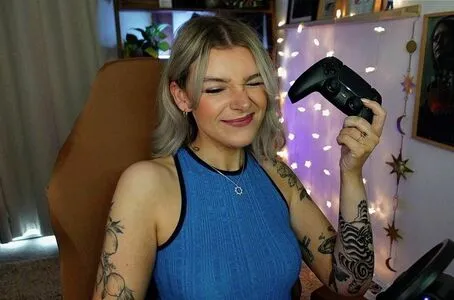 Emmalition OnlyFans Leaked Free Thumbnail Picture - #gwuodcaVlB